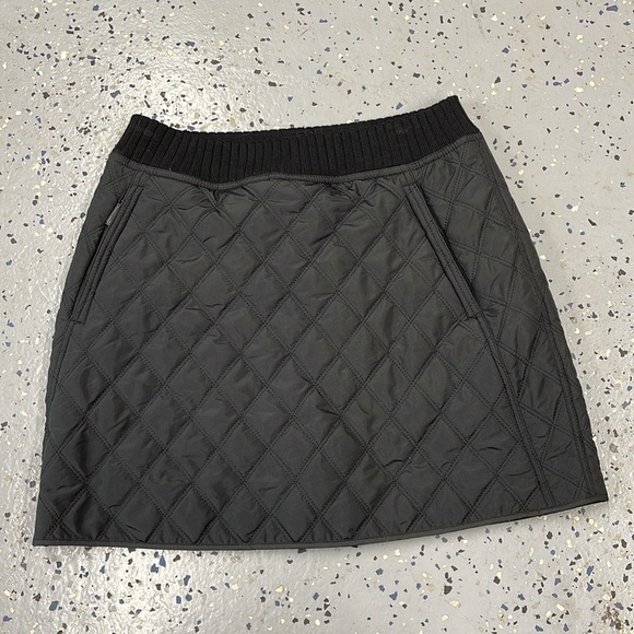 Prana Diva Sherpa Lined Puffer Skirt Size Small - Picture 1 of 6